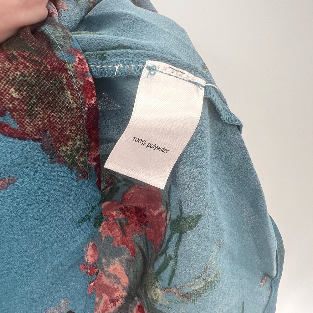 Maurice’s Atwood Flutter Sleeve Blouse new 1X - Picture 13 of 14